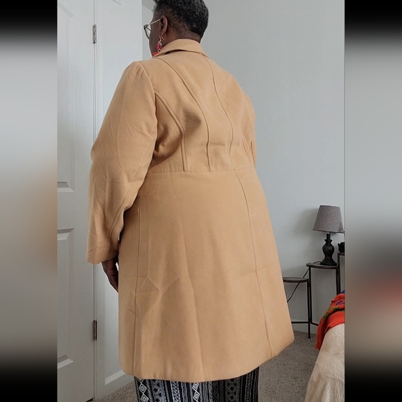 Lane Bryant plus size car coat - Picture 3 of 4